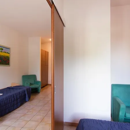 I Giardini Di Atena Apartmanhotel Merine