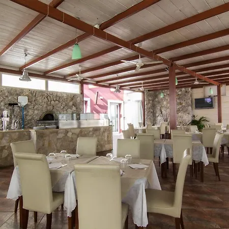 Apartmanhotel I Giardini Di Atena Merine