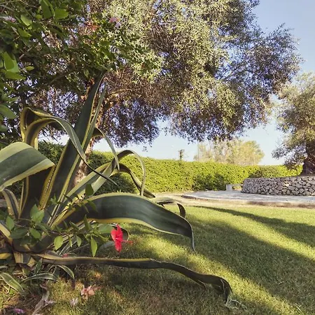 מלון דירות I Giardini Di Atena 3*