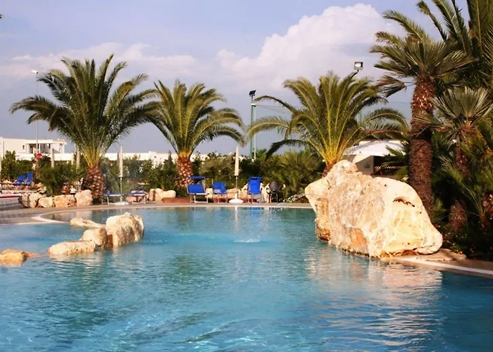 I Giardini Di Atena Aparthotel Merine